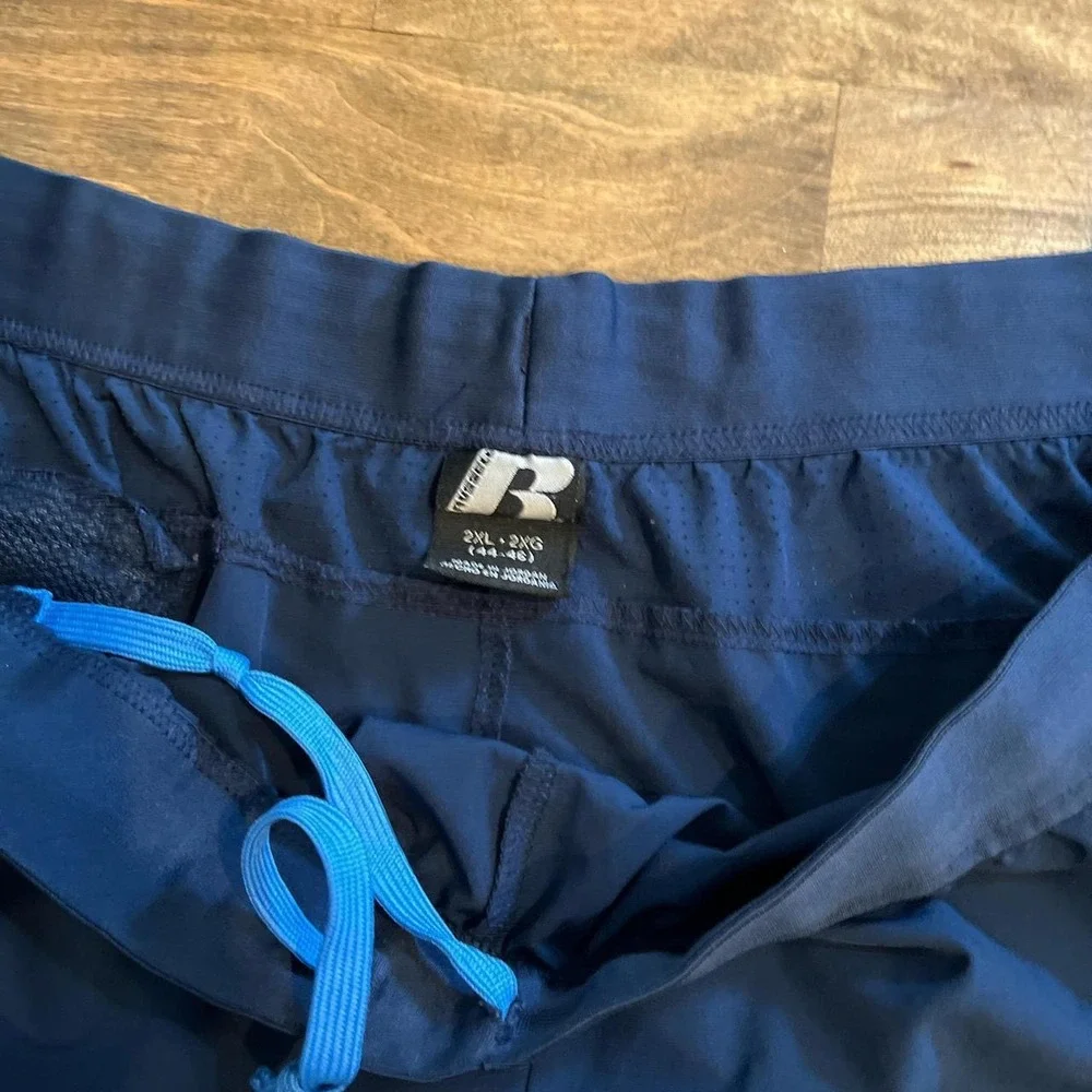 Russell athletic breathable athletic shorts drawstring pockets breathable 2XL